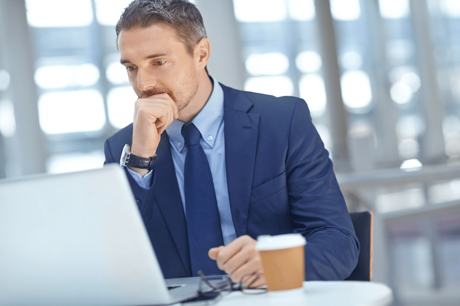 Guida all'Utilizzo di LinkedIn per il Marketing B2B